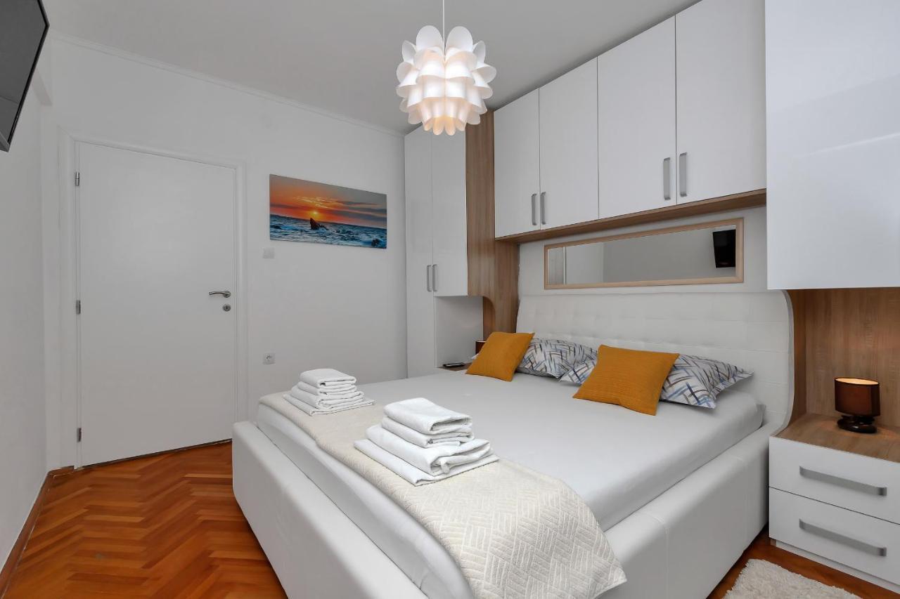 Apartment Sabina Makarska Exterior photo