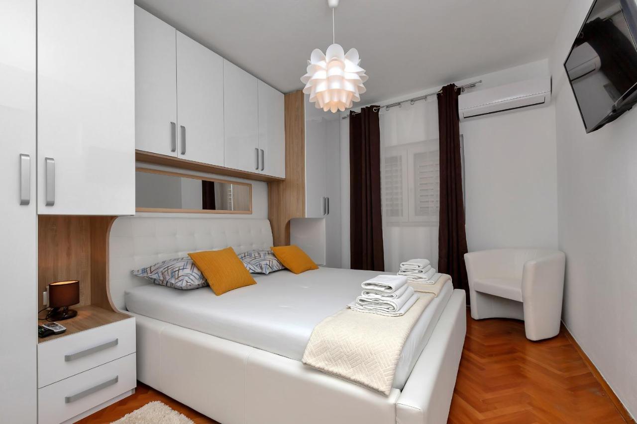 Apartment Sabina Makarska Exterior photo